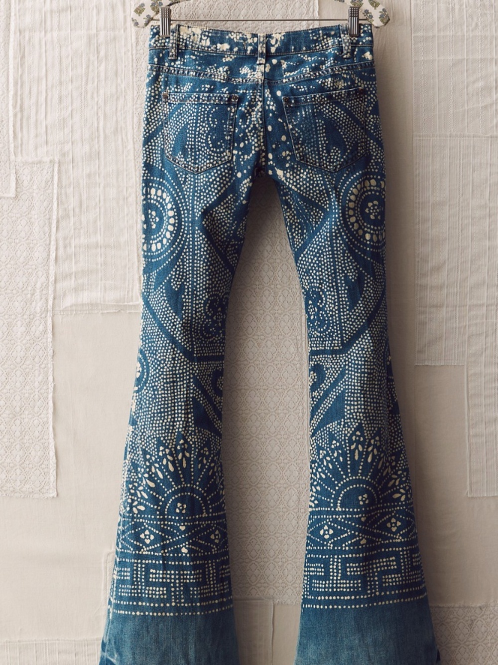 Rare Free People Discharge Bali Flare Jeans Malaya Wash Low Rise Bell Bottoms 28 - Picture 3 of 9